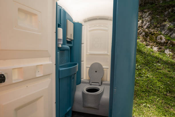 Portable Toilet Options We Offer in Hyattsville, MD