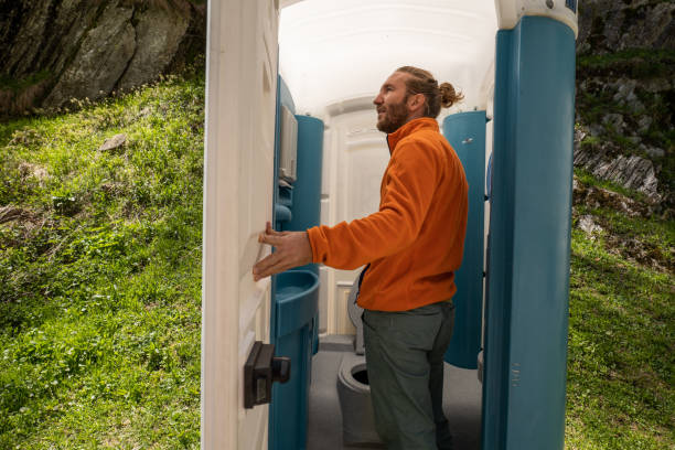Best Best portable toilet rental  in Hyattsville, MD